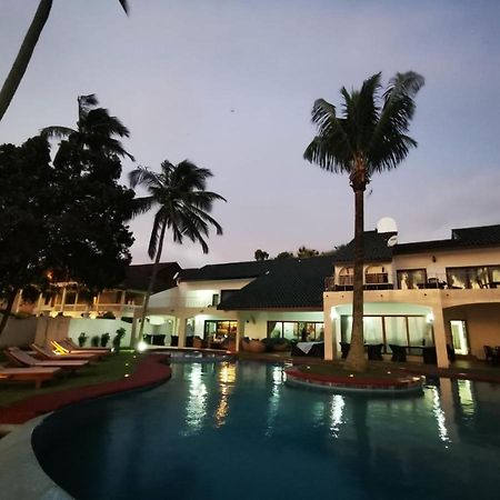 Residence Hoteliere Oceane Libreville Ngoại thất bức ảnh