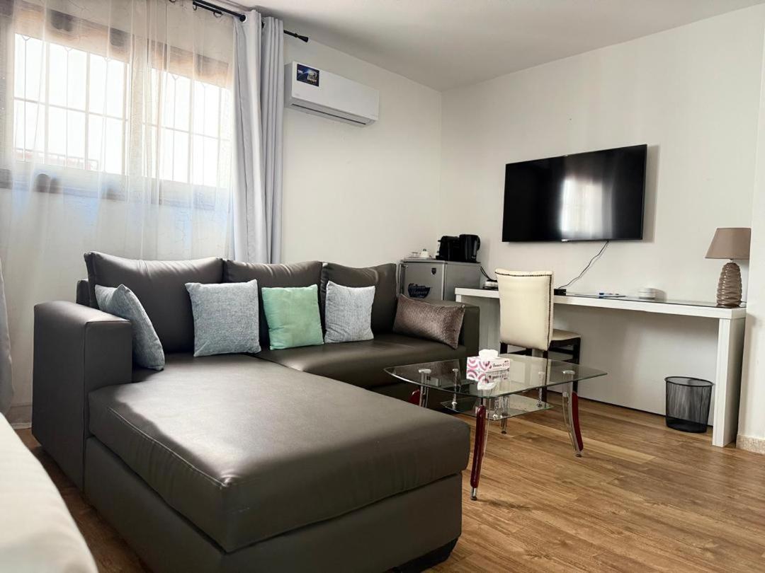 Residence Hoteliere Oceane Libreville Ngoại thất bức ảnh
